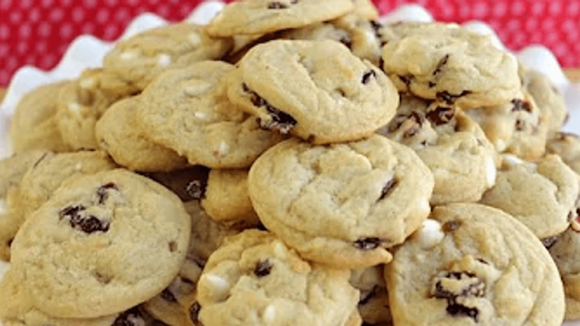 How To Make White Chocolate Cranberry Cookies | Simply Bakings thumbnail