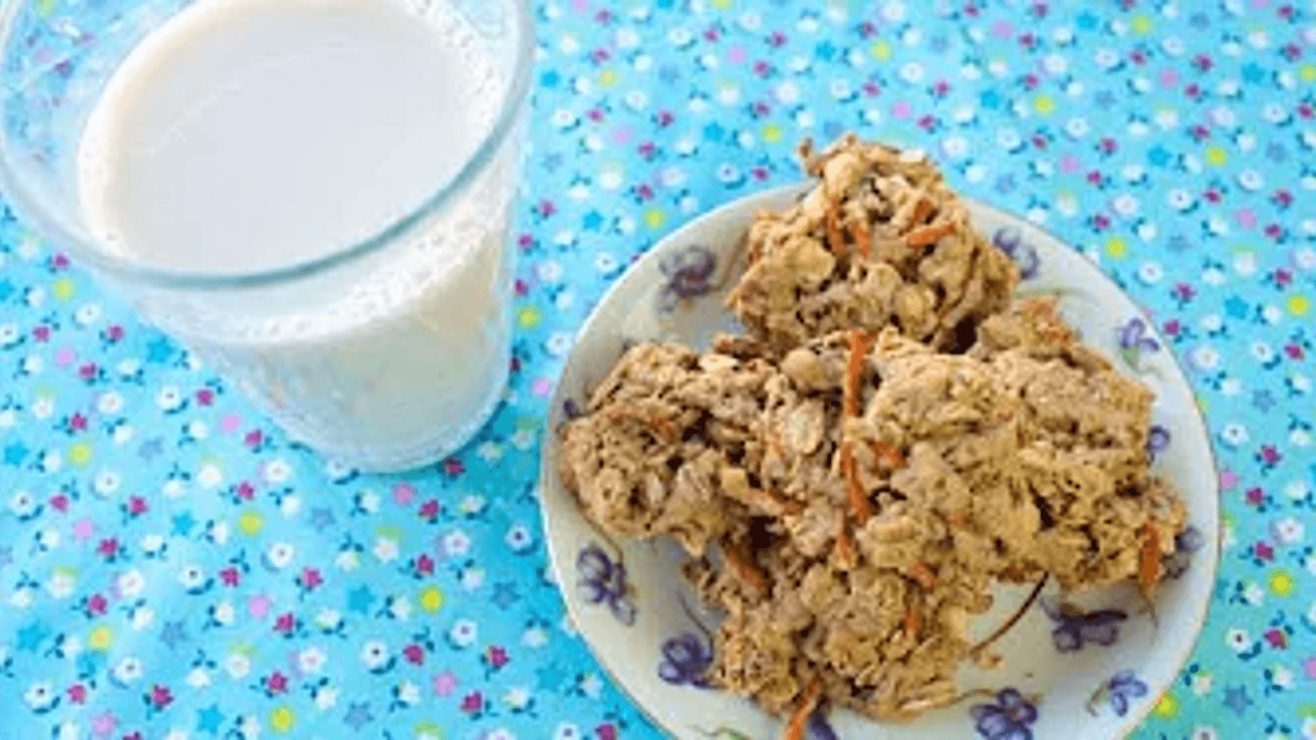 Carrot Cake Breakfast Bites | Simply Bakings thumbnail