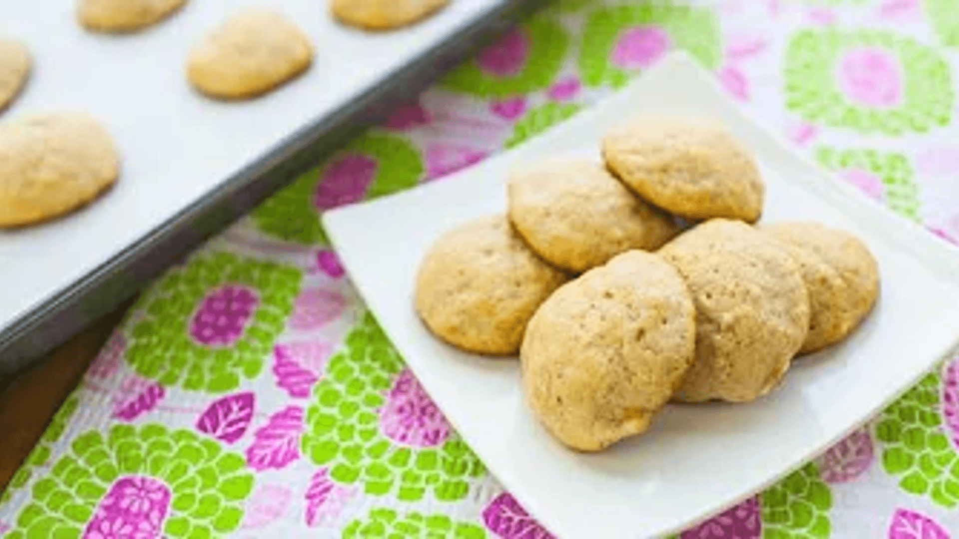 BEST Banana Bread Cookies | Simply Bakings thumbnail