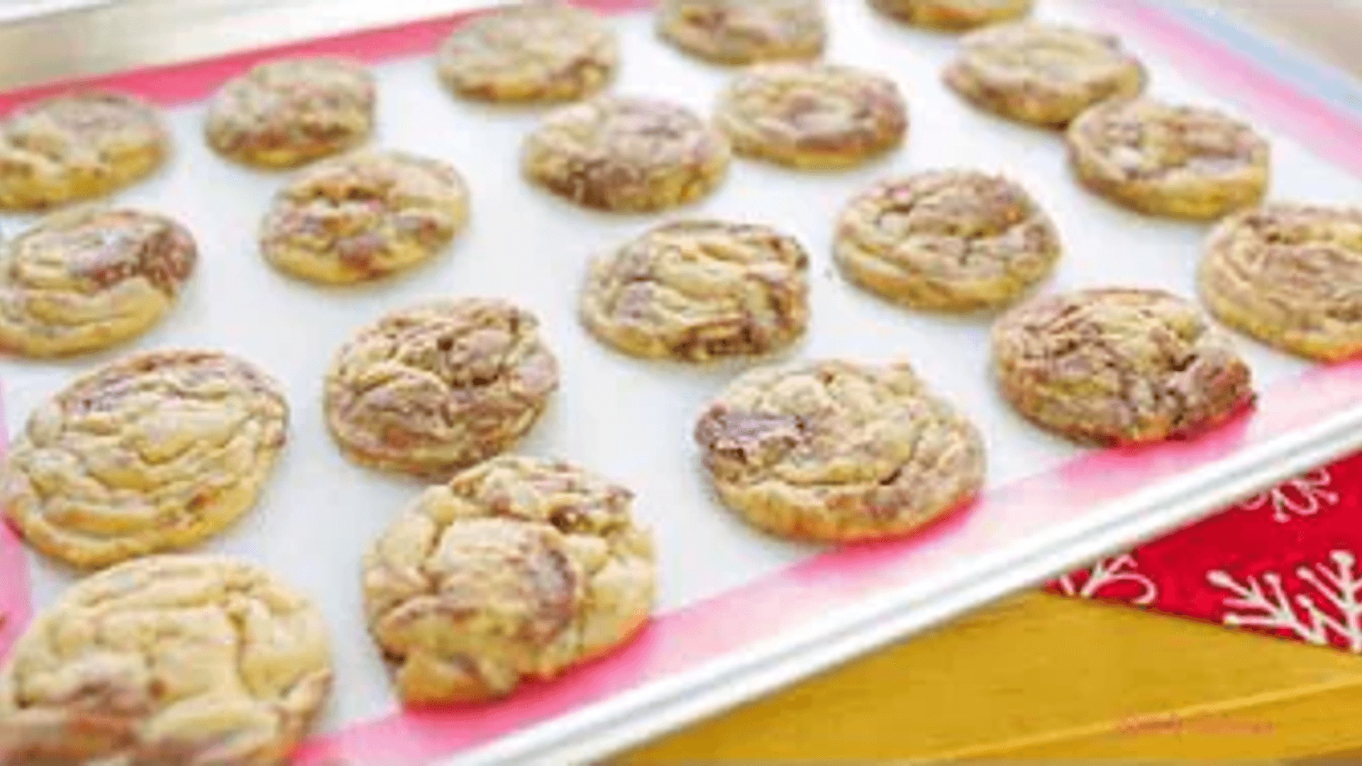 Nutella Peanut Butter Cookies | Simply Bakings thumbnail