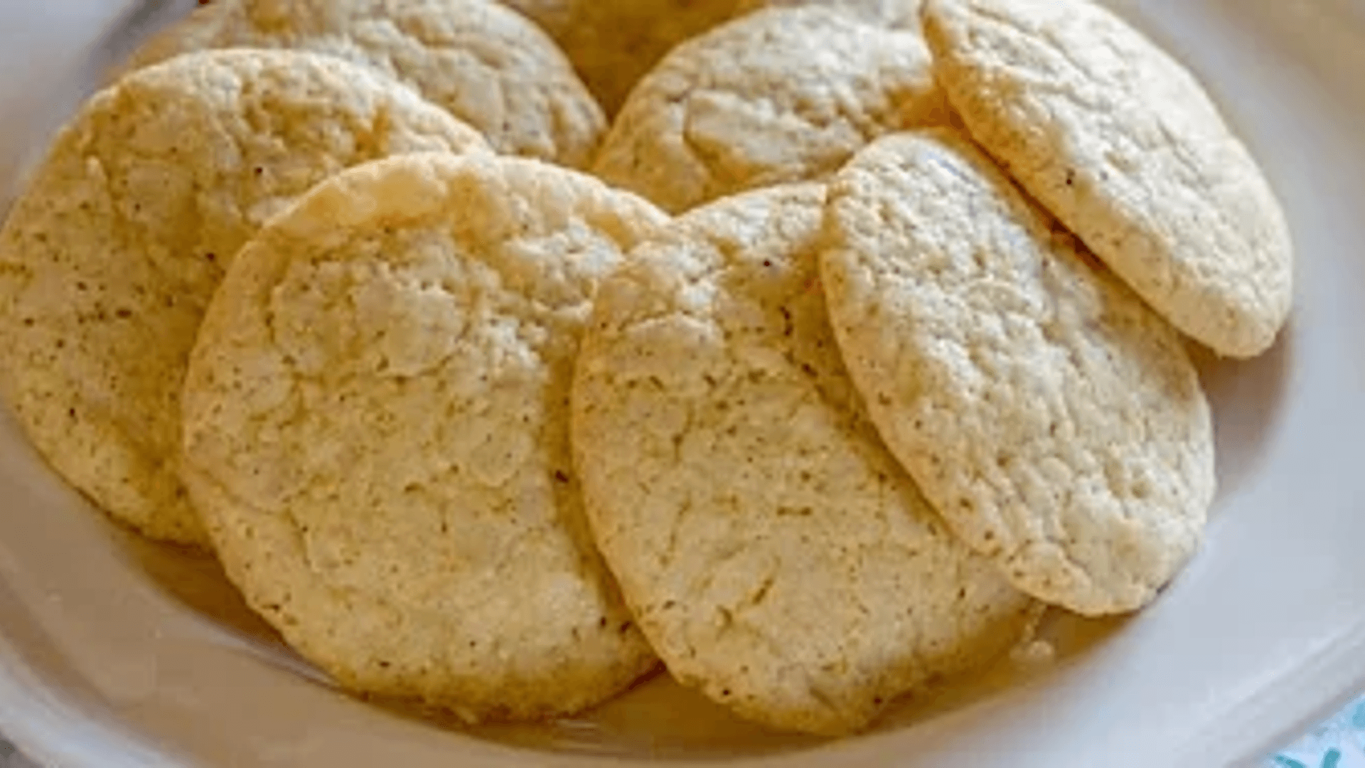 How To Make Snickerdoodle Eggnog Cookies | Simply Bakings thumbnail