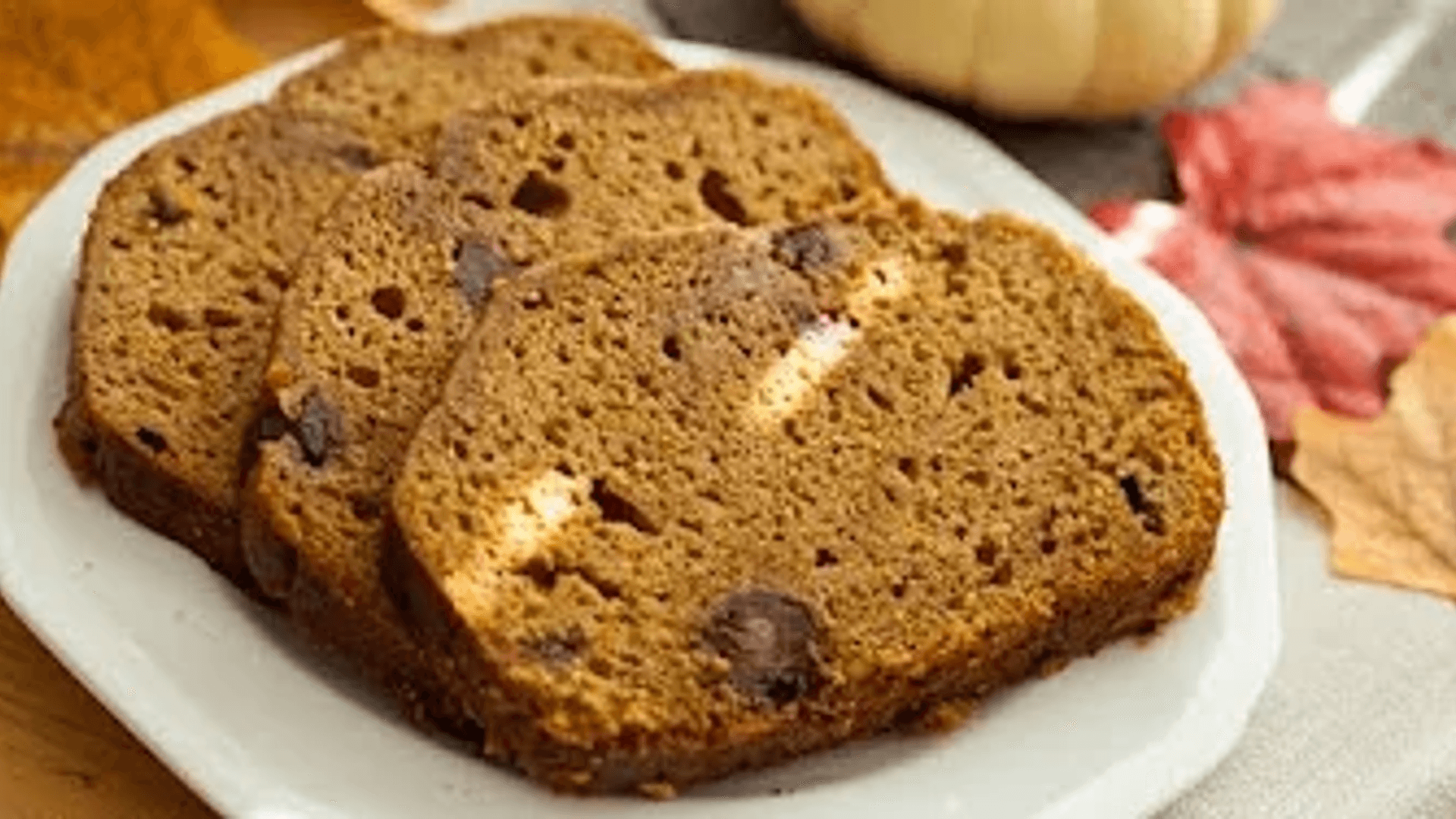 FOOLPROOF Pumpkin Chocolate Chip Bread | Simply Bakings thumbnail