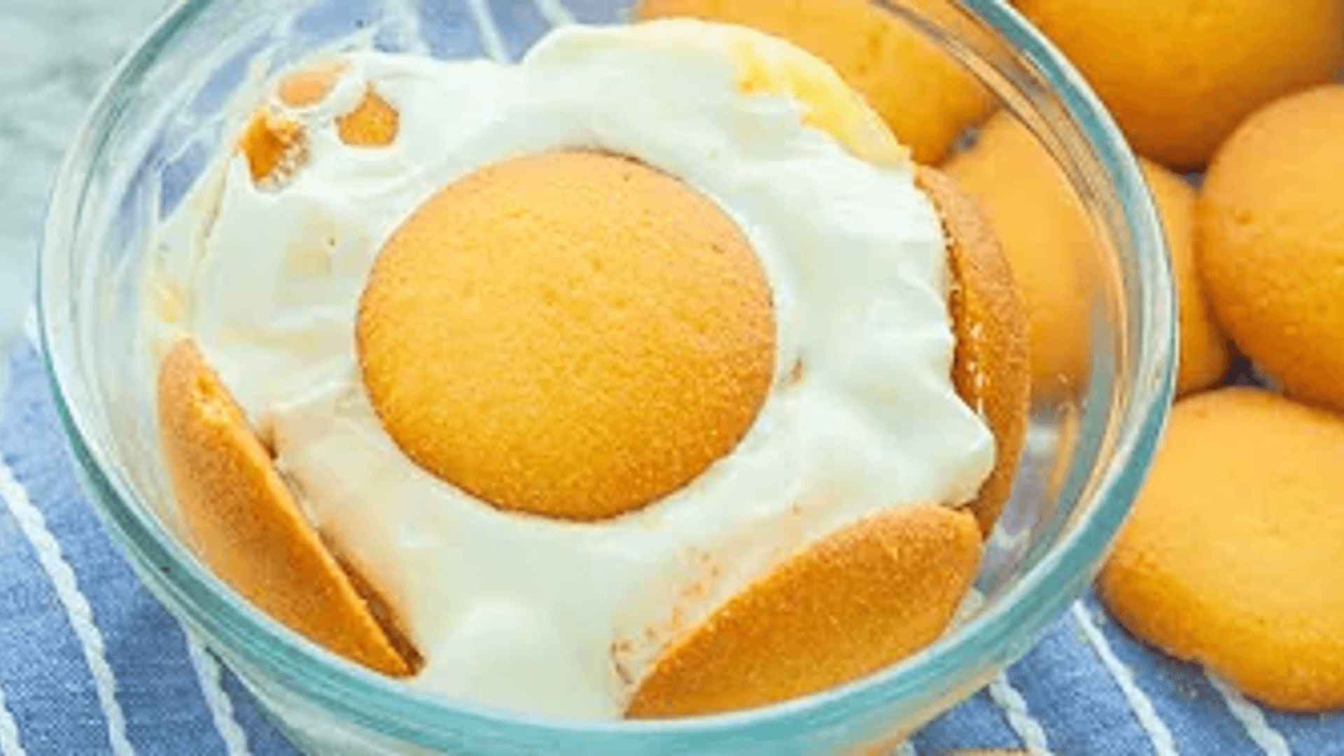 Banana Pudding With Vanilla Wafers Recipe - Quick & Easy thumbnail