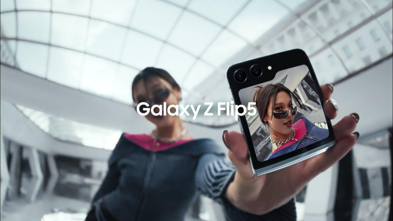 Galaxy Z Flip5: FlexCam Selfie | Samsung​ thumbnail