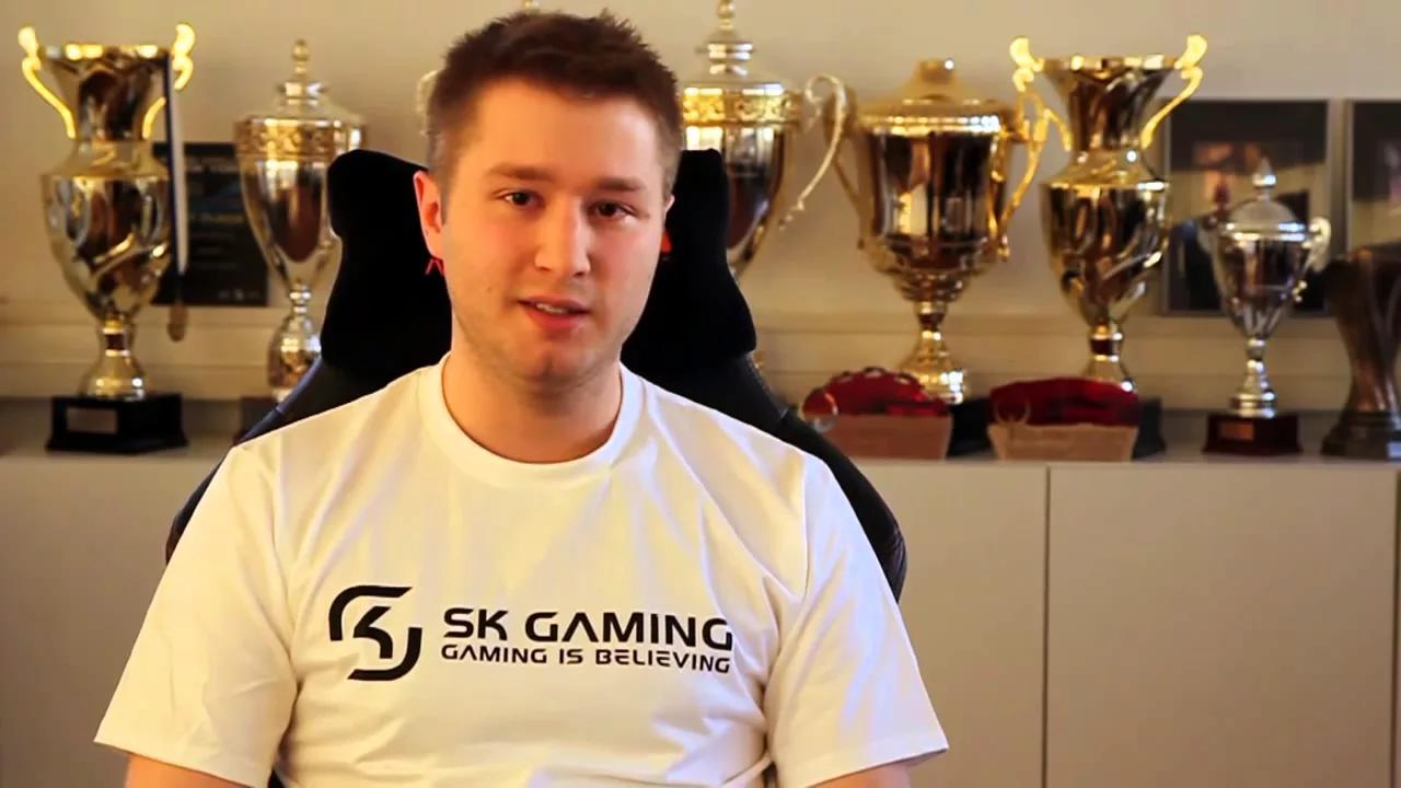 Patrick 'Nyph' Funke announcing SK Gaming's new League of Legends roster thumbnail