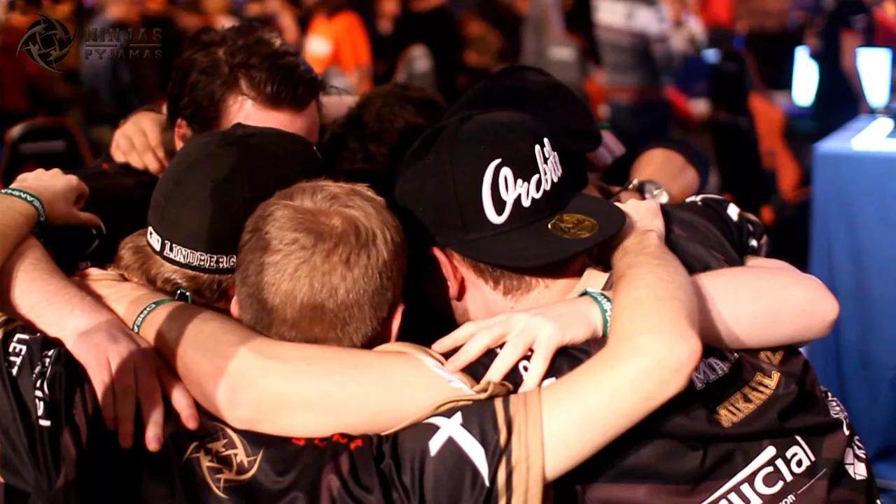 CS:GO - NiP Winning Moment vs HellRaisers (DreamHack Winter 2014) thumbnail