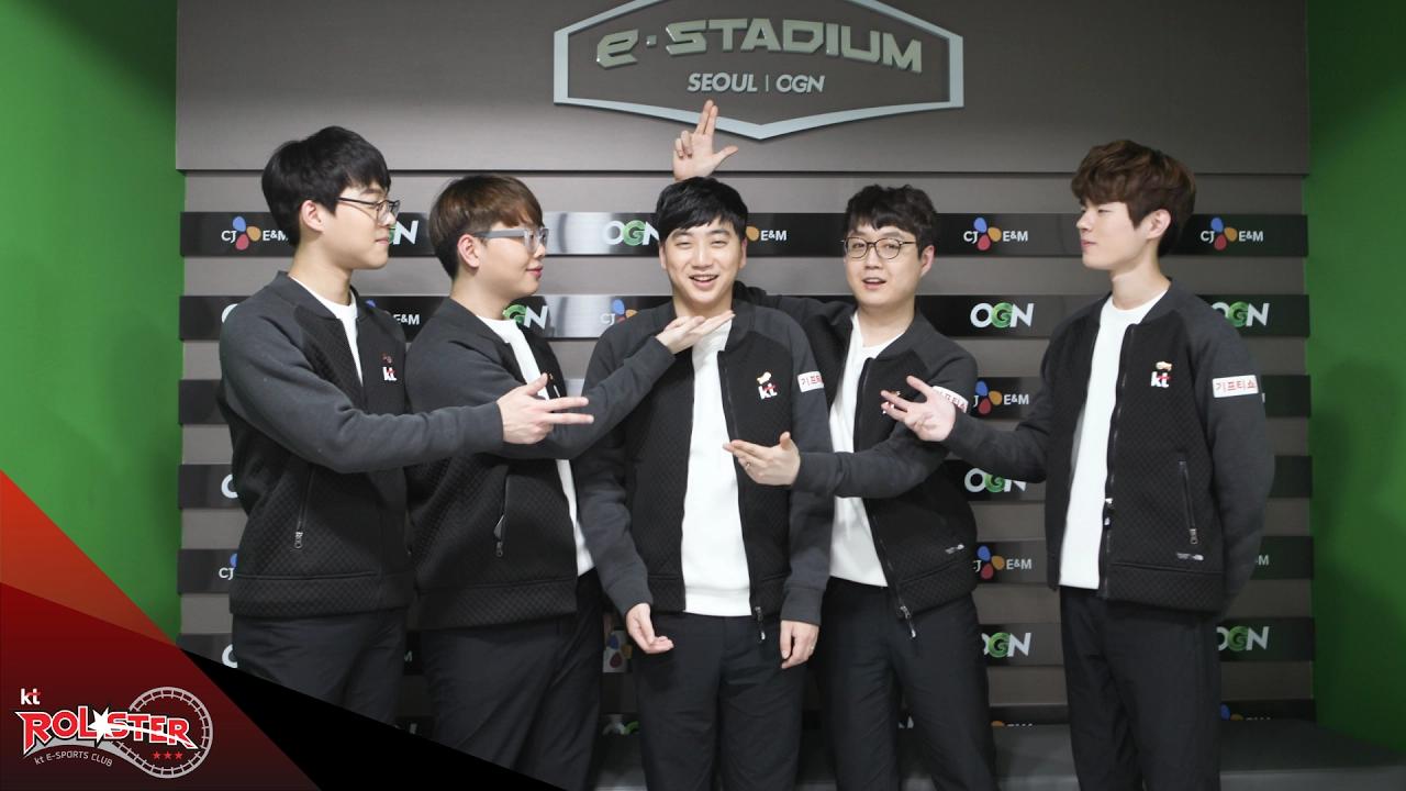 170208 kt Rolster backstage at the LCK 스코어 최초 300전 출전 thumbnail