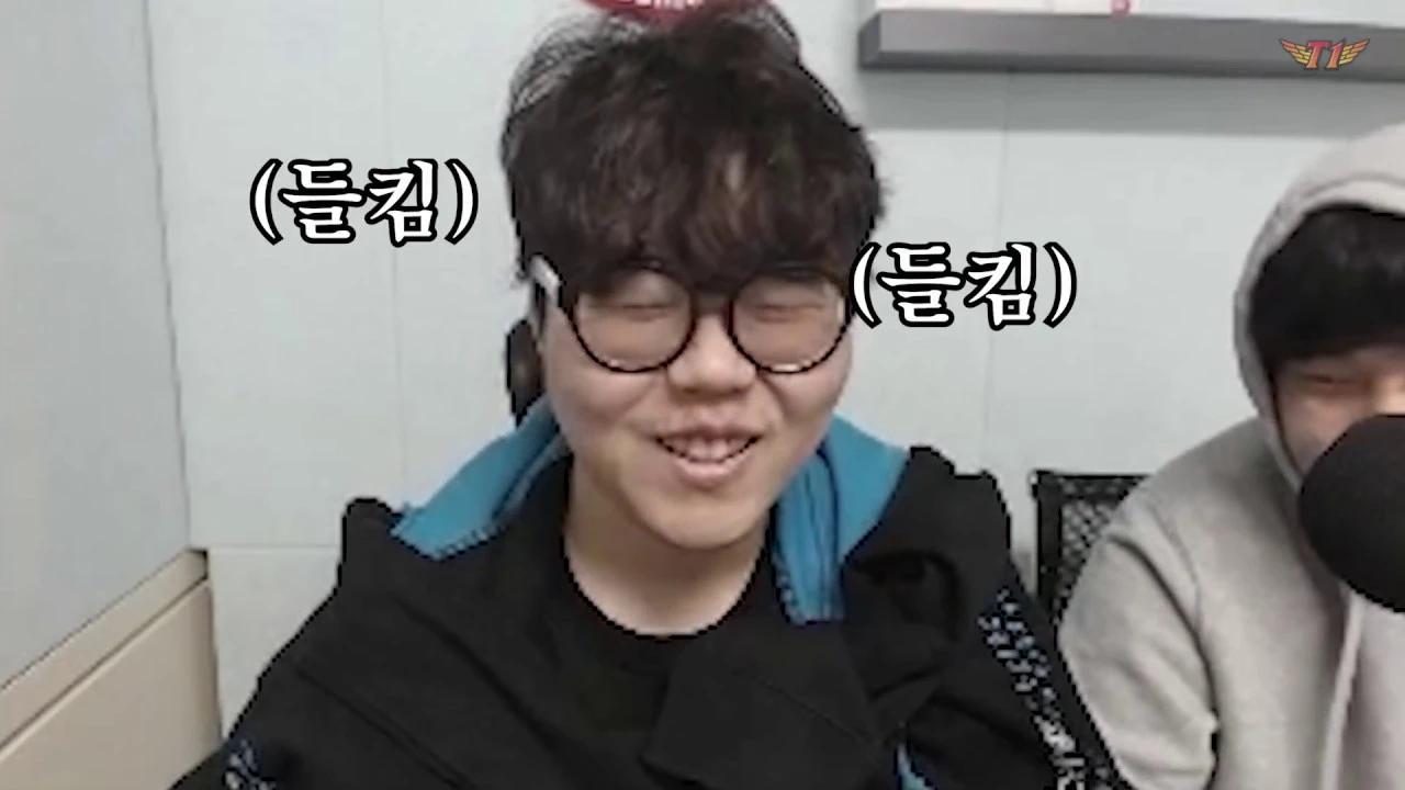 SKT T1 방송에 와썹맨(?) 등장? 과연 그 정체는? [SKT's Talk] thumbnail