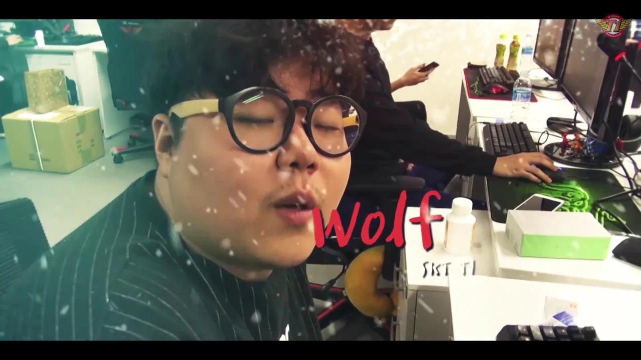 SP16. Merry christmas SKT T1[T1 CAMERA] thumbnail