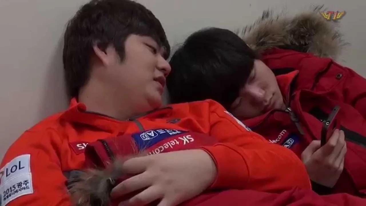 LOL : 2015 LCK Spring 1R. vs IM. thumbnail