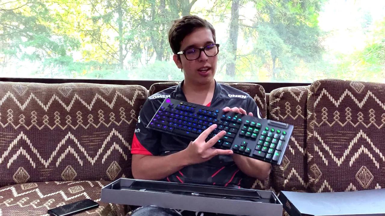 Unboxing Teclado  Logitech G915 thumbnail